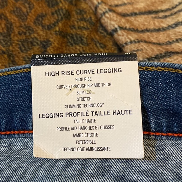 Jeans - Picture 5 of 7